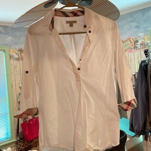 Burberry Brit 3/4 sleeve White button down shirt - Size Small